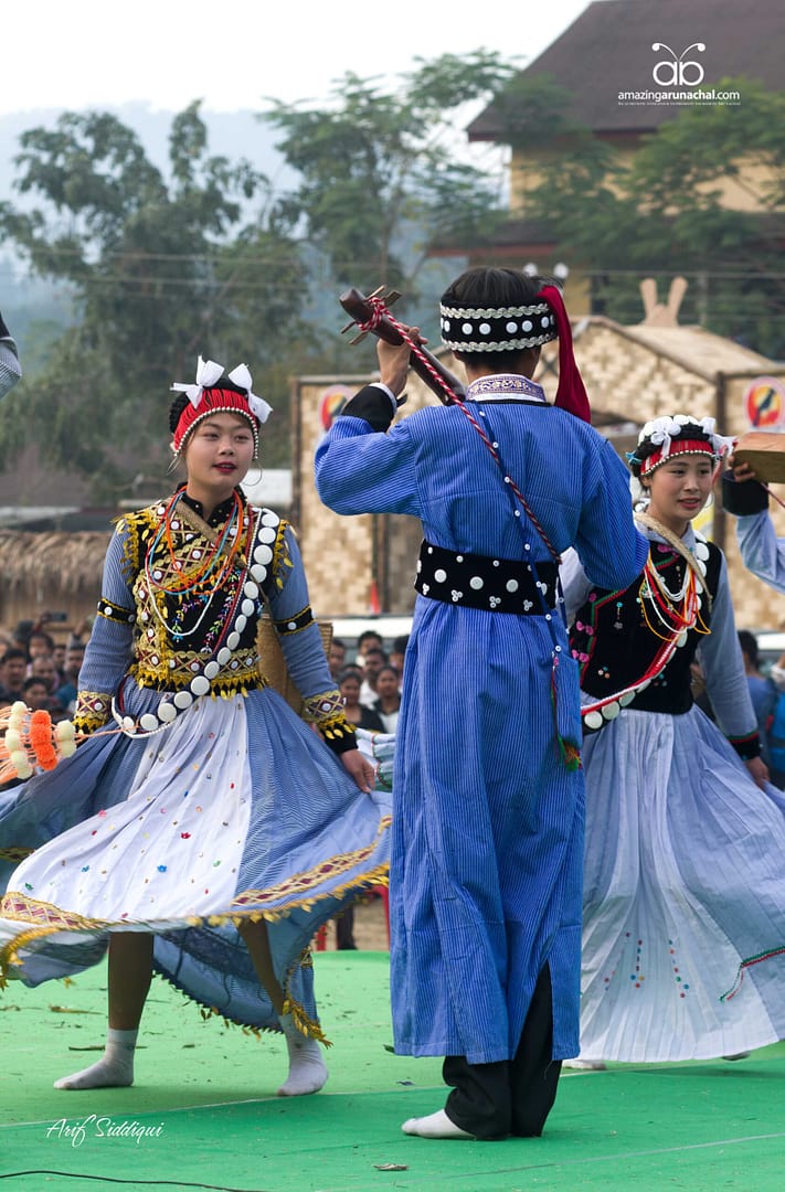 Lisu dance during PPIF